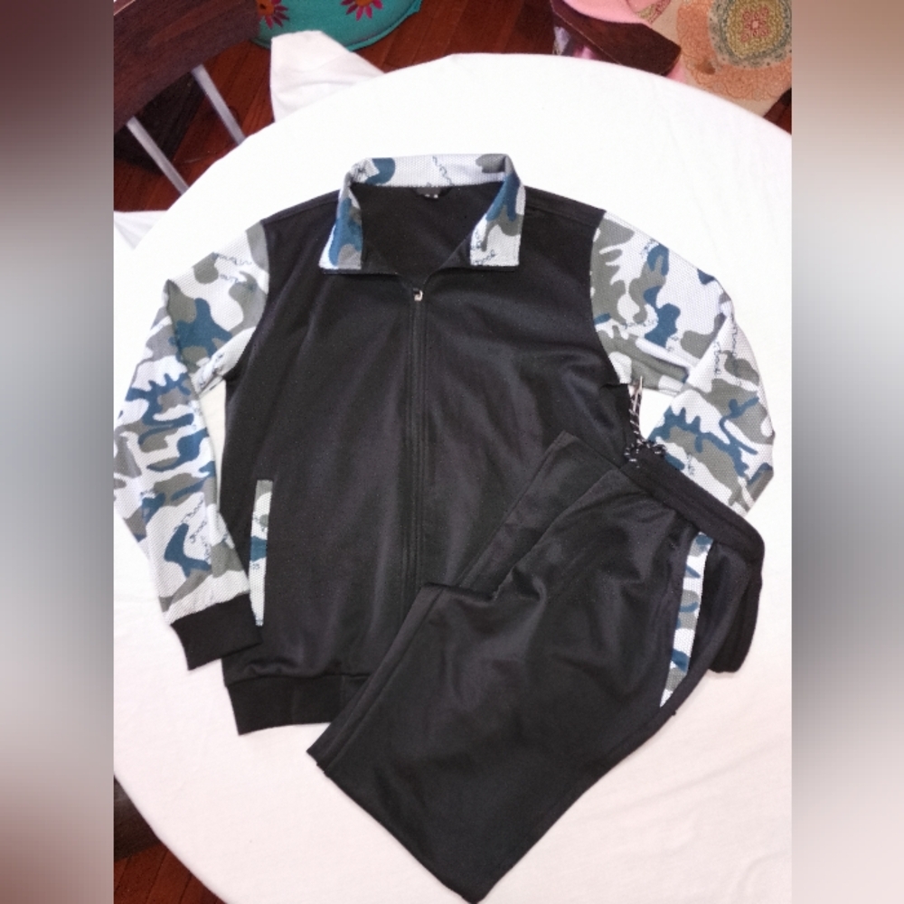 Camouflage Oversized Fit Track Suit Full Zip Jacket And Matching Pants